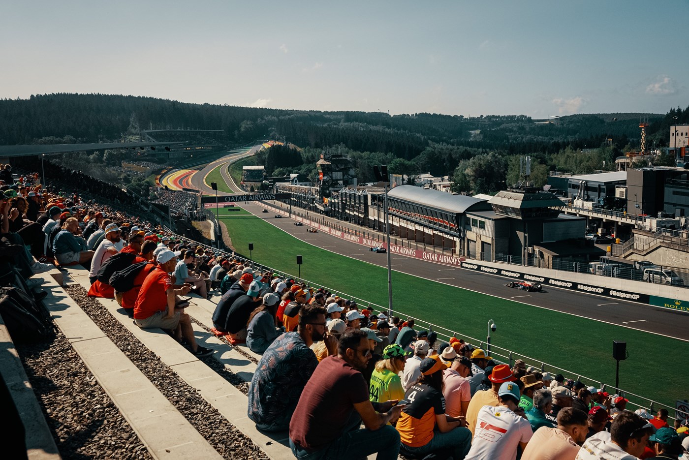 SPA_GP_TRIBUNE_SAMEDI-17