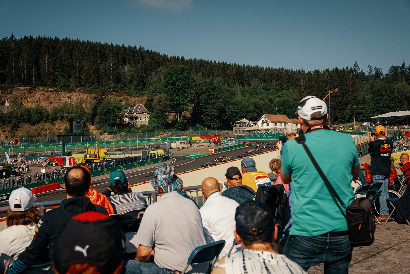 SPA_GP_TRIBUNE_SAMEDI-15