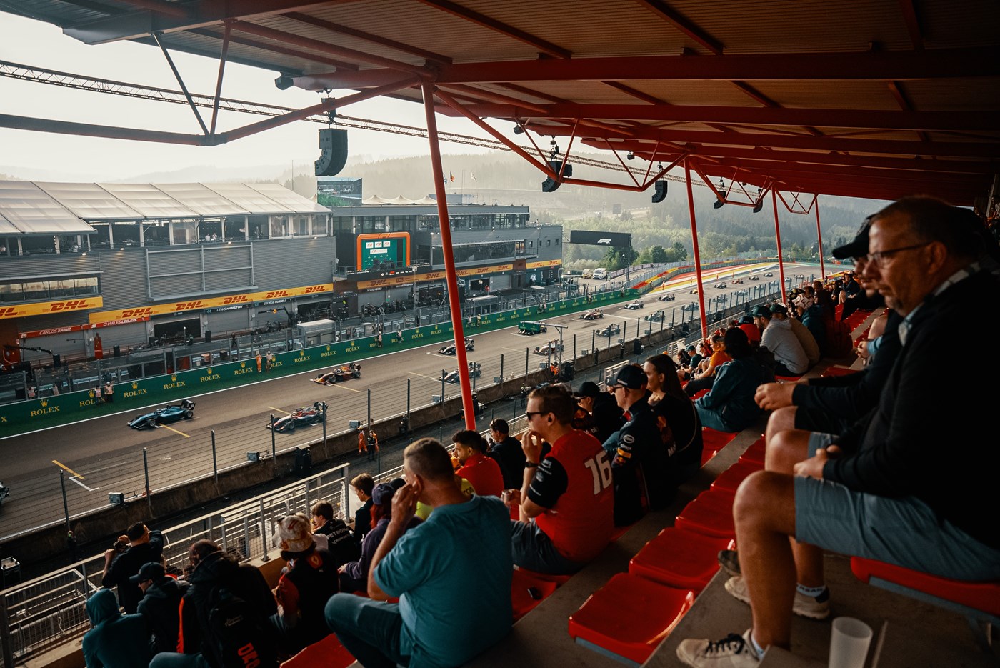 SPA_GP_TRIBUNE_SAMEDI-3